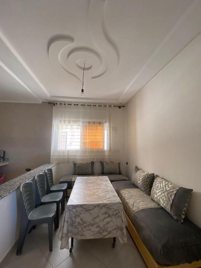 Appartement Proche De La Corniche Αλ Χοσέιμα Εξωτερικό φωτογραφία