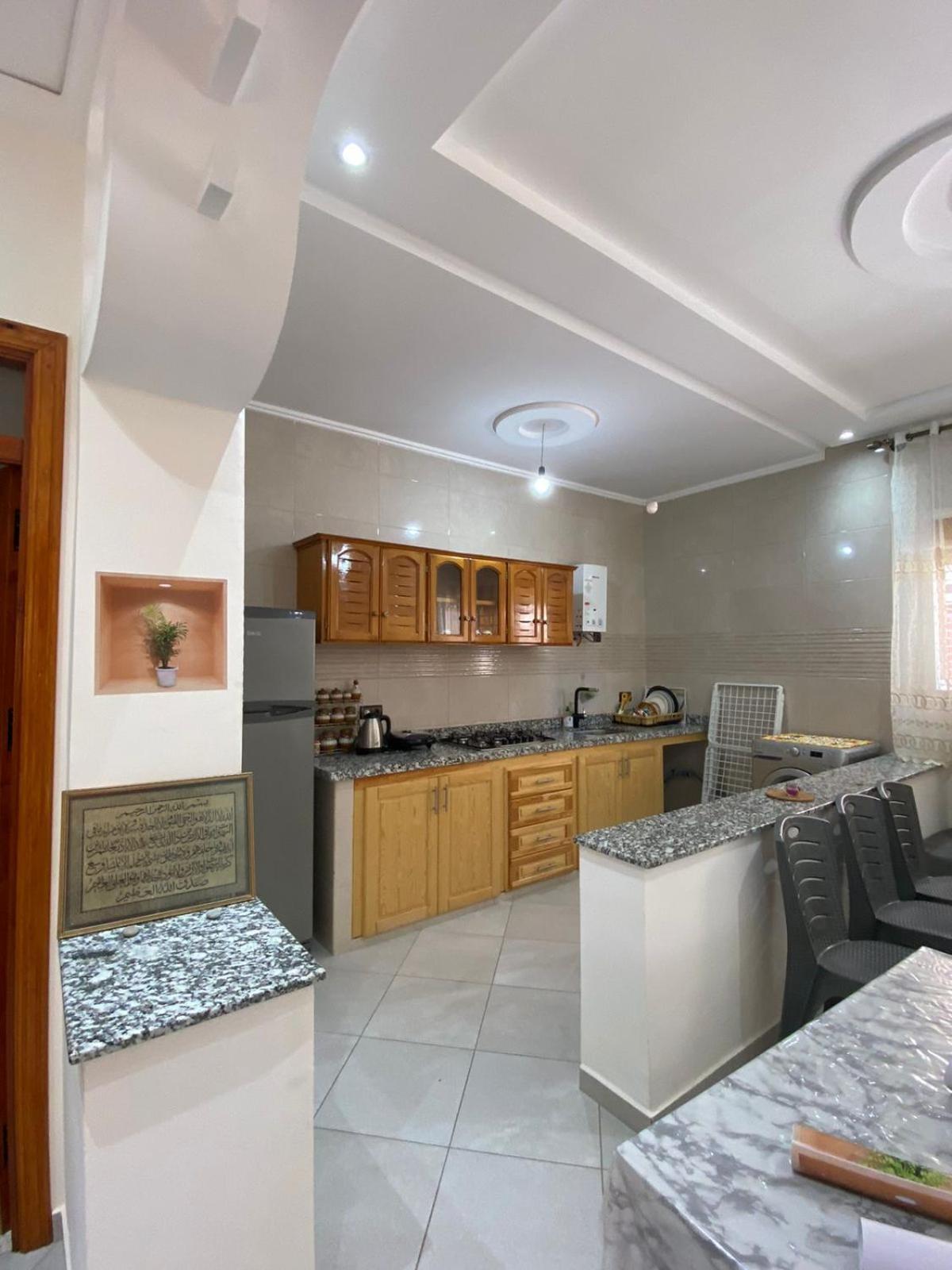 Appartement Proche De La Corniche Αλ Χοσέιμα Εξωτερικό φωτογραφία